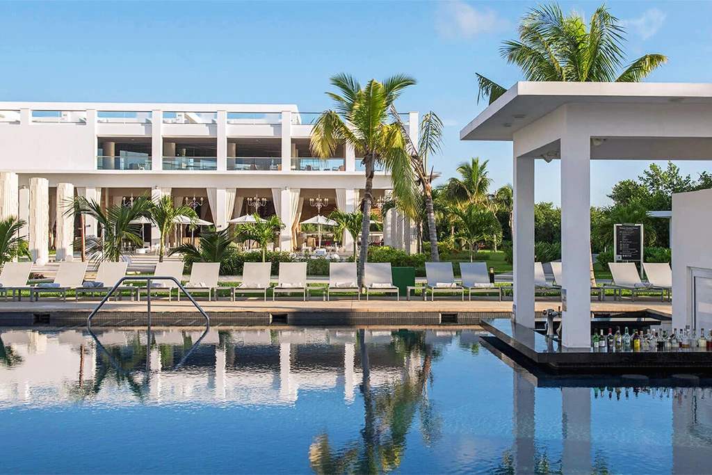 Hôtel Platinum Yucatan Princess 5* Adult Only +18 - À table, sans compter