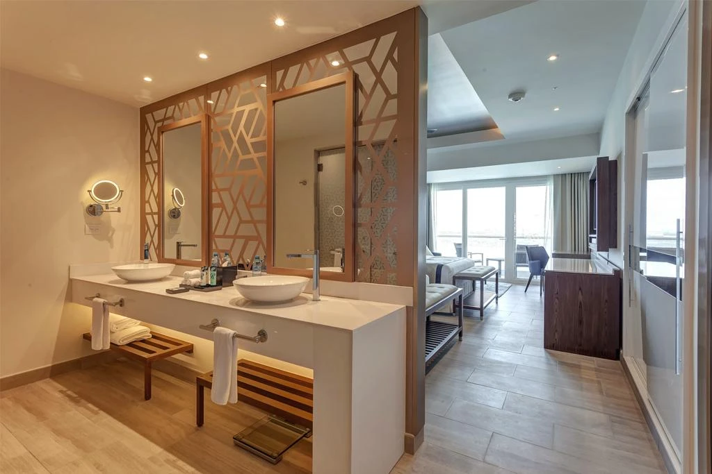 Hôtel Royalton CHIC Cancun 5* An Autograph Collection All-Inclusive Resort Adult Only +18 - Pour qui ?