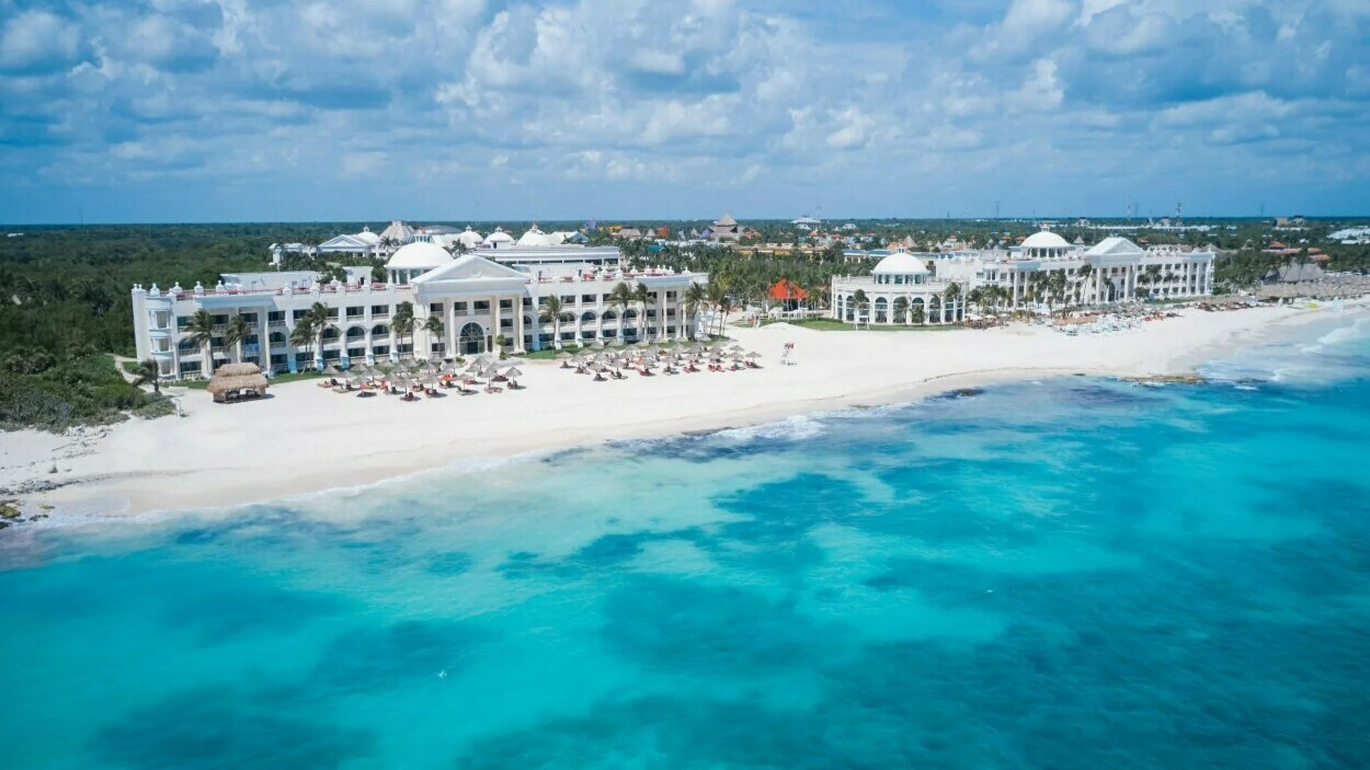 JOIA Paraíso by Iberostar - La journée au fil de l'eau