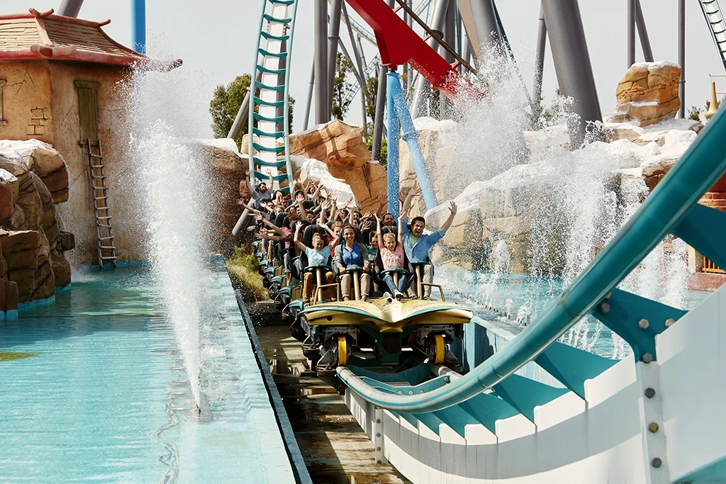 Ôclub Experience Ponient Pirámide Salou by PortAventura World