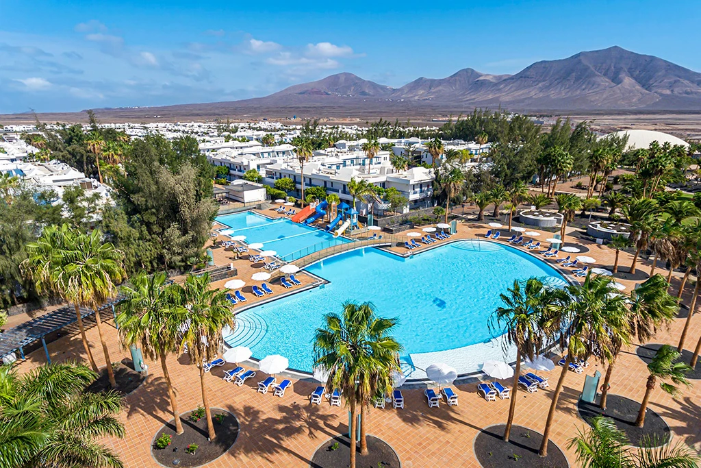 Ôclub Experience Thb Tropical Island